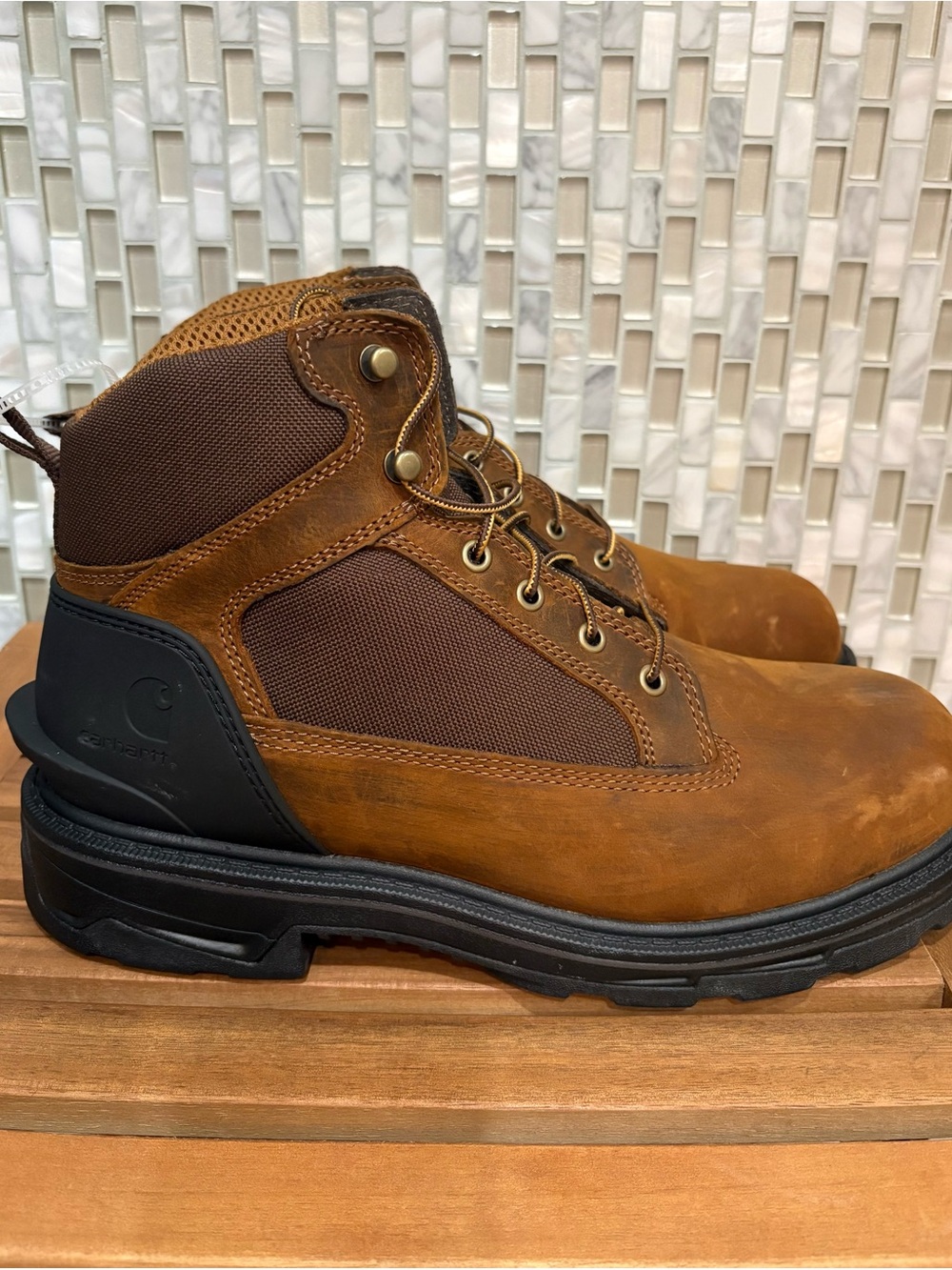 Men's Carhartt Ironwood 6in Soft Toe Work Boots Size 11 style FT6010
